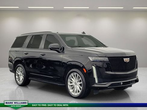 Used 2023 Cadillac Escalade Sport image 1