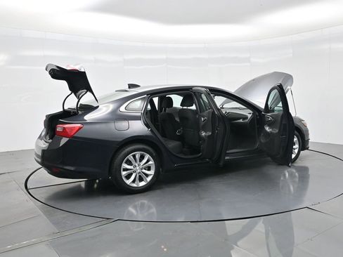 Used 2023 Chevrolet Malibu LT image 37