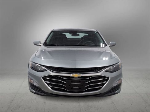 Used 2023 Chevrolet Malibu LT image 3