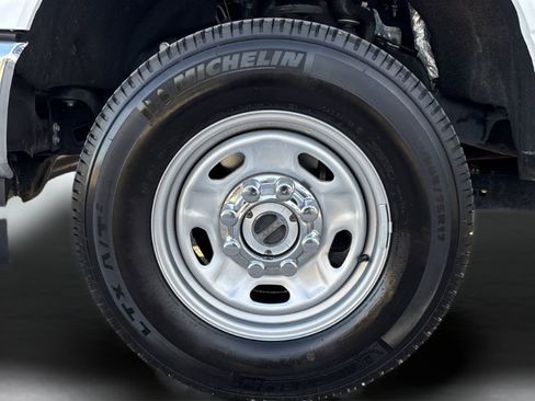 Certified 2024 Ford F250 XL w/ XL Driver Assist Package image 32