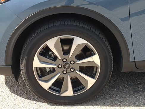 Used 2023 Ford Escape Platinum image 14