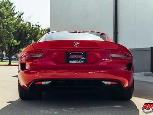 Used 2013 SRT Viper SRT-10 w/ Track Pkg RWD image 18