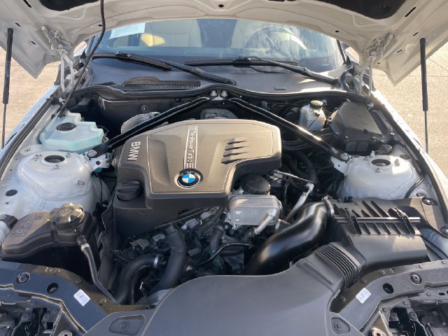 Used 2014 BMW Z4 sDrive28i RWD image 29