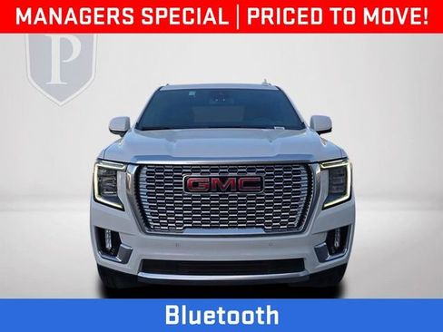 Used 2023 GMC Yukon Denali AWD/4WD image 14