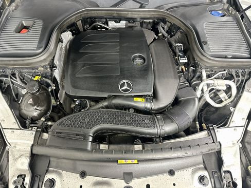 Used 2020 Mercedes-Benz GLC 300 4MATIC image 33
