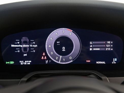 Certified 2025 Porsche 911 Carrera image 36