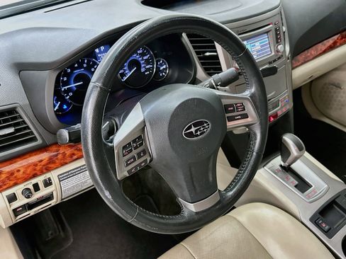 Used 2012 Subaru Legacy 2.5i Limited w/ Popular Pkg 2 AWD/4WD image 18