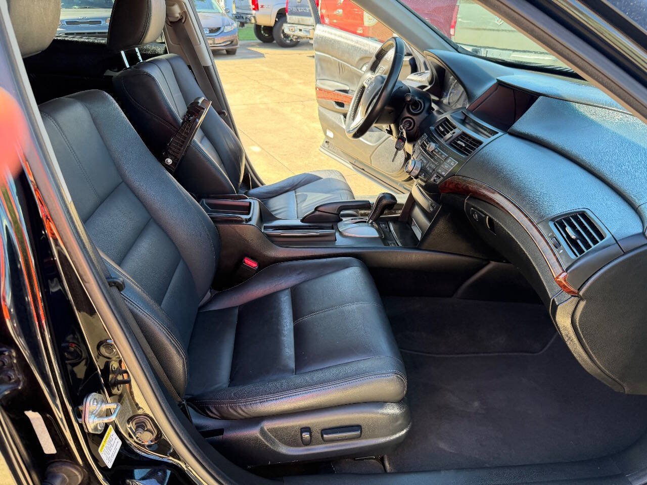 Used 2012 Honda Crosstour EX-L image 18
