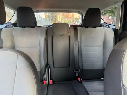 Used 2016 Ford Escape SE w/ Equipment Group 201A image 15