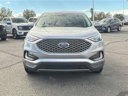 Used 2024 Ford Edge SEL image 8