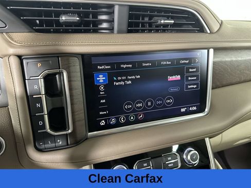 Used 2021 GMC Yukon Denali w/ Denali Premium Package AWD/4WD image 16