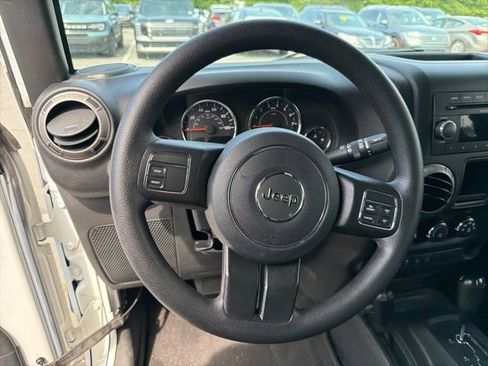 Used 2017 Jeep Wrangler Unlimited Sport AWD/4WD image 9