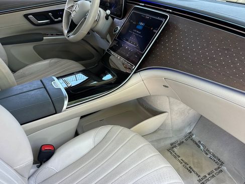 Certified 2023 Mercedes-Benz EQS 450+ SUV image 35