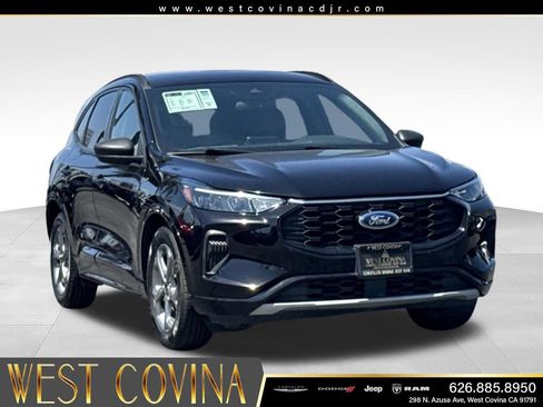 Used 2024 Ford Escape ST-Line FWD image 2