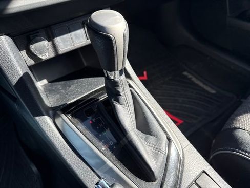 Used 2016 Toyota Corolla S image 30