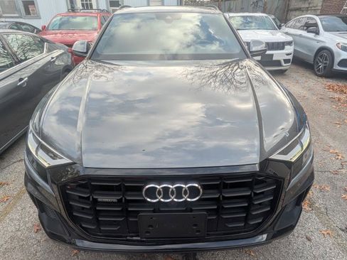 Used 2021 Audi Q8 Premium Plus w/ Premium Plus Package image 2