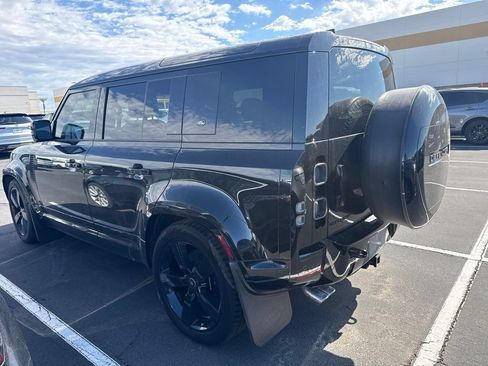 Used 2023 Land Rover Defender 110 V8 AWD/4WD image 6