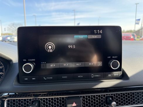 Used 2024 Honda Civic EX image 27