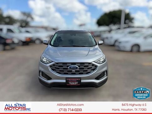 Used 2020 Ford Edge Titanium w/ Equipment Group 301A FWD image 2