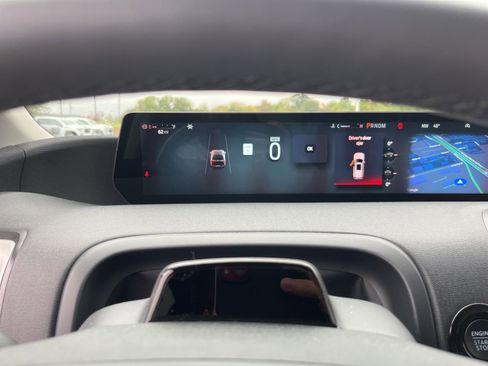 New 2025 Ford Expedition Active image 8