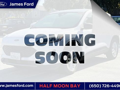 Used 2022 Ford Escape SE w/ Convenience Package AWD/4WD image 1