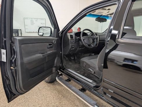 Used 2010 GMC Canyon SLT AWD/4WD image 6
