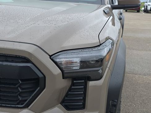 New 2026 Toyota Tacoma TRD Off-Road AWD/4WD image 30