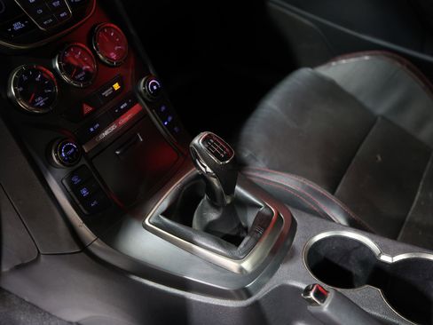 Used 2014 Hyundai Genesis 3.8 RWD image 20