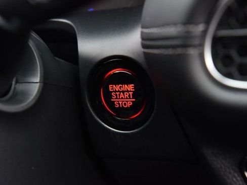 New 2026 Honda HR-V EX-L image 19