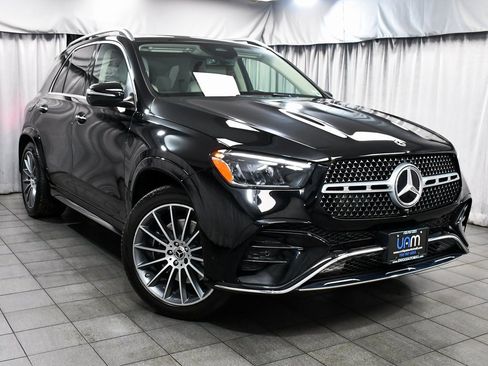 Used 2024 Mercedes-Benz GLE 350 4MATIC image 3