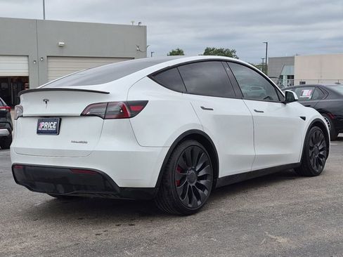 Used 2023 Tesla Model Y Performance AWD/4WD image 5