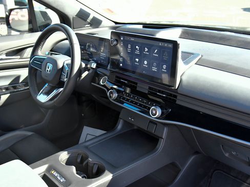 Used 2024 Honda Prologue Elite image 54