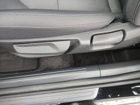 New 2026 Kia Niro LX FWD image 12