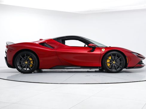 Certified 2025 Ferrari SF90 Spider AWD/4WD image 31
