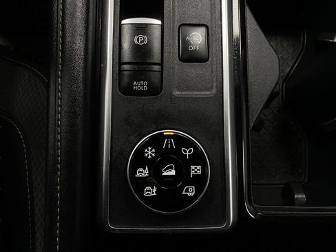 Certified 2023 Nissan Pathfinder SV AWD/4WD image 22