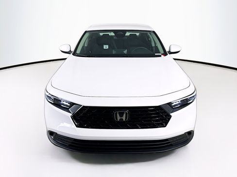 New 2025 Honda Accord LX image 3
