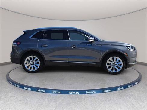 Used 2021 Lincoln Nautilus Reserve FWD image 5