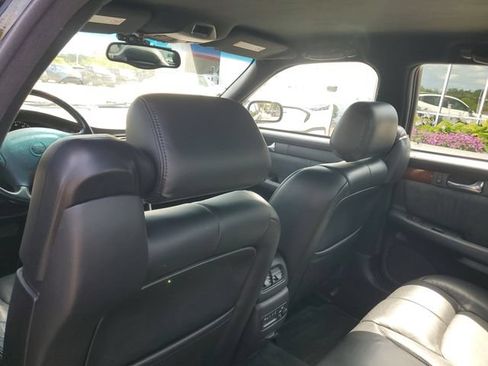 Used 1999 Cadillac Seville SLS w/ Personalization Pkg FWD image 7