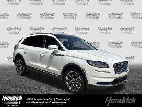 Used 2021 Lincoln Nautilus Reserve AWD/4WD image 1