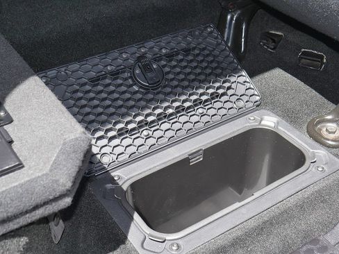 Used 2016 RAM 1500 Laramie AWD/4WD image 55