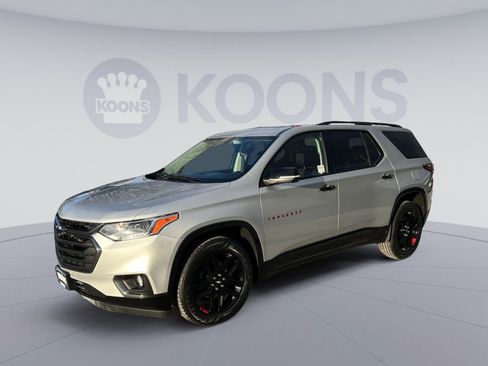 Used 2021 Chevrolet Traverse Premier w/ Redline Edition image 1