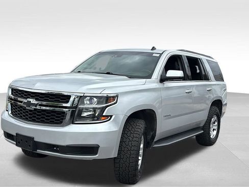 Used 2015 Chevrolet Tahoe LT image 3
