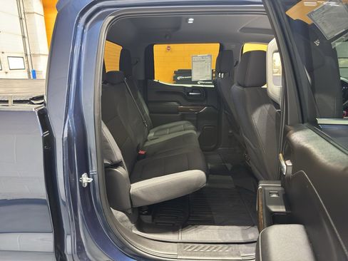 Used 2021 GMC Sierra 1500 SLE w/ X31 Off-Road Package image 21