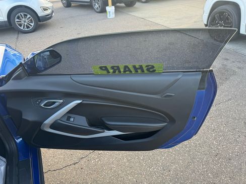 Used 2020 Chevrolet Camaro LT image 14