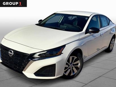 New 2025 Nissan Altima 2.5 S