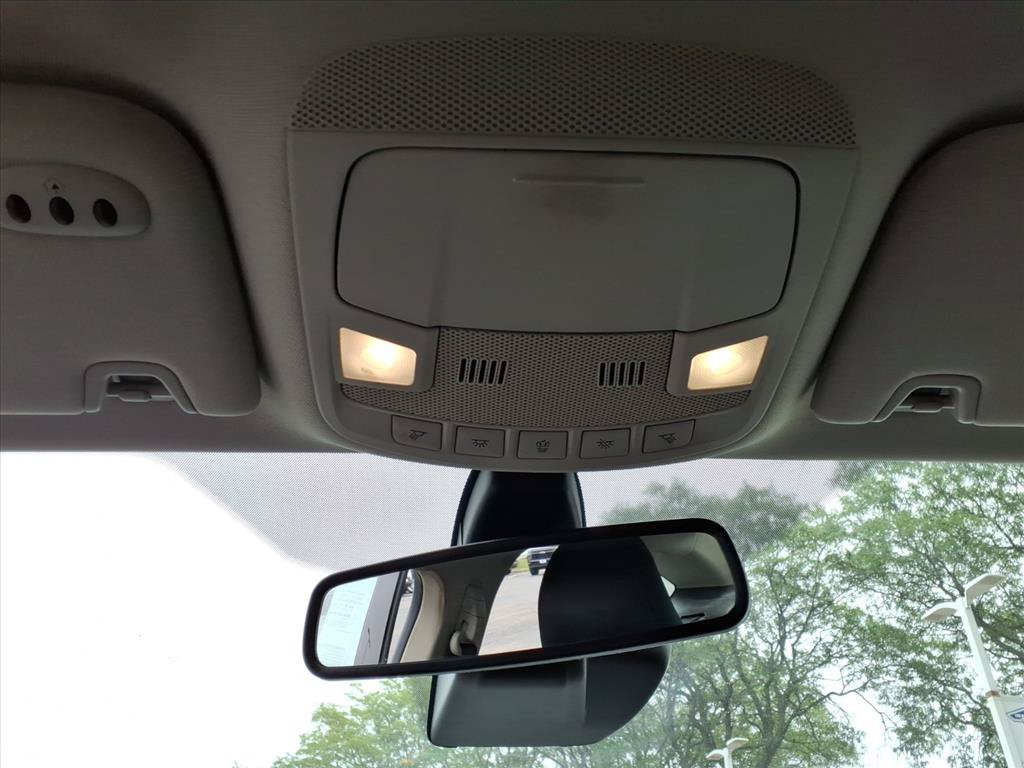Used 2019 Ford Fusion SEL FWD image 22