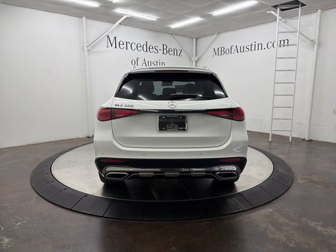 New 2026 Mercedes-Benz GLC 300 image 6