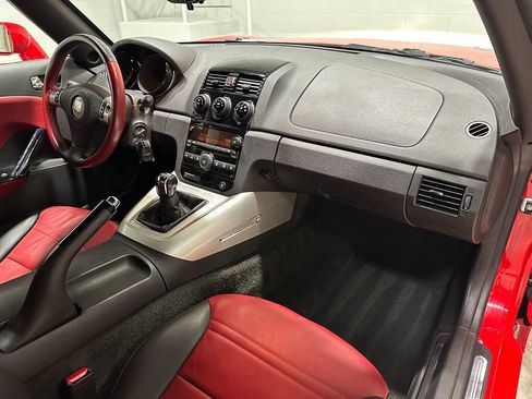 Used 2008 Saturn Sky Red Line RWD image 13