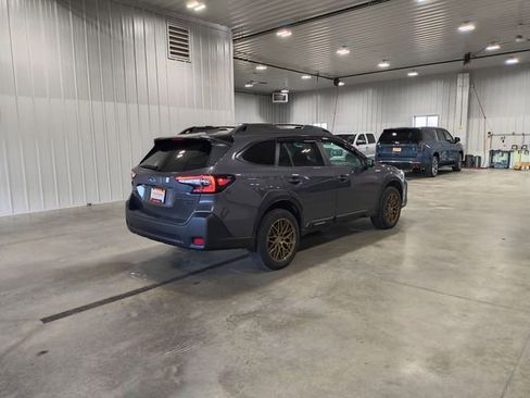 Used 2025 Subaru Outback Onyx Edition XT w/ Popular Package #2 AWD/4WD image 8