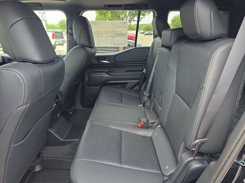 New 2027 Toyota Land Cruiser AWD/4WD image 10